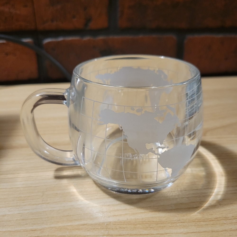 Vintage Nestlé Nescafe Globe Themed Etched Glass Mug